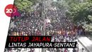 Selain Manokwari, Massa di Jayapura Longmarch Menuju Kantor DPRD Selain Manokwari, Massa di Jayapura Longmarch Menuju Kantor DPRD