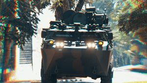 Menjajal Ketangguhan Kendaraan Tempur Anoa