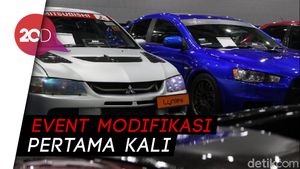 108 Mobil Adu Kece di IAM Singapura