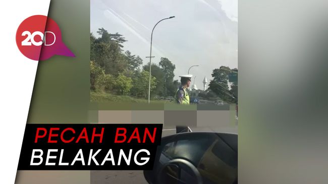 3 Orang Tewas Gegara Ban  Mobil  Pecah di  Tol Jagorawi