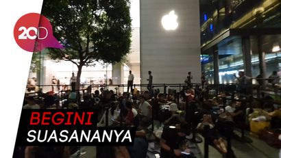 Apple Tutup Gate, Ratusan Orang Menginap di Apple Orchard