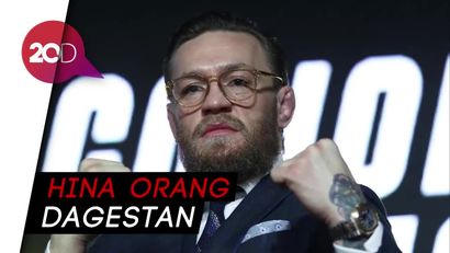McGregor Dilempar Botol di Moskow