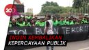 Ratusan Driver Ojol Demo di Makassar, Serukan Ojol Bukan Teroris Ratusan Driver Ojol Demo di Makassar, Serukan Ojol Bukan Teroris