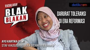Blak-blakan Ayu Kartika Dewi: Darurat Toleransi di Era Reformasi