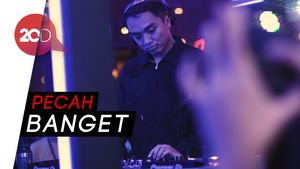 Toyota Pamer Audio Yaris di DWP, Dipha Barus: Berasa di Studio!