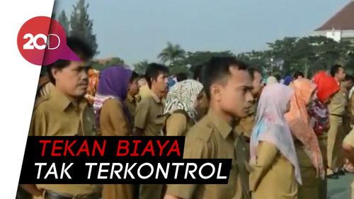 Kemen-PAN RB dan Komisi II Sepakat Hapus Tenaga Honorer Kemen-PAN RB dan Komisi II Sepakat Hapus Tenaga Honorer