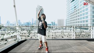 Bikin Semangat! Angan Senja Debut Dengan Lagu Stay Up All Day