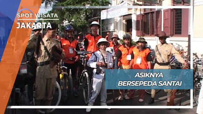 Asiknya Mengikuti Sepeda  Santai  Jakarta