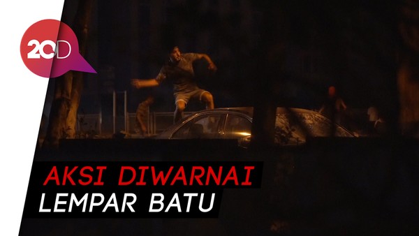 Warga Lebanon Berunjuk Rasa, Salahkan Pemerintah Atas Ledakan