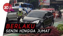 Sejumlah Pelanggaran di Hari ke-4 Penerapan Ganjil Genap Sejumlah Pelanggaran di Hari ke-4 Penerapan Ganjil Genap