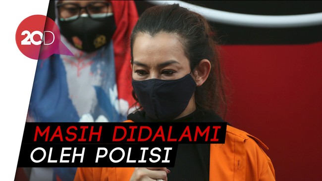 Reza Artamevia Ngaku Sebulan Sekali Pakai Narkoba