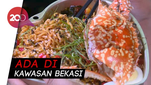 Bikin Laper: Jajal Ramen Kepiting dan Lobster Bakar Daun