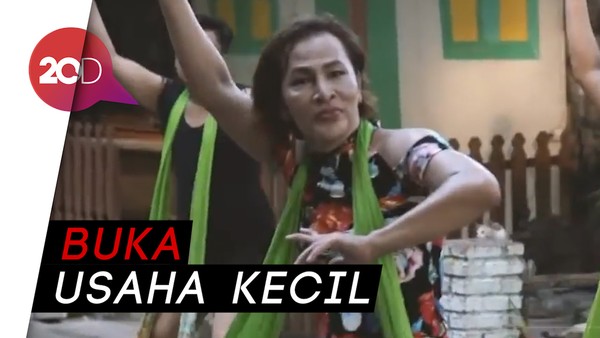 Taktik Transgender Wanita Lawan Pandemi Corona