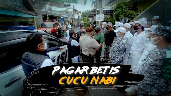 Laskar FPI Penjaga Gerbang Bertemu Habib Rizieq