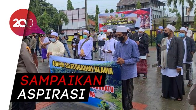 Hujan-hujanan, Ulama Palabuhanratu Minta Habib Rizieq Dibebaskan