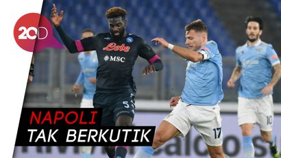 Lazio Taklukkan Napoli 2-0