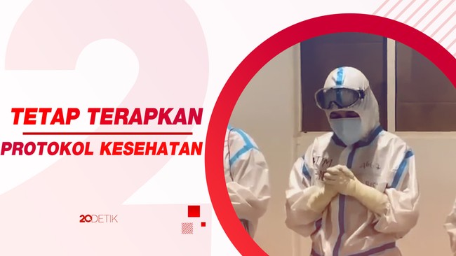 Tenaga Kesehatan-Sukarelawan Wisma Atlet Turut Rayakan Natal