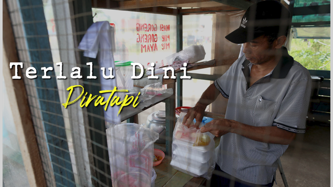 Kisah Inspiratif Pedagang Bubur Ayam di PLBN Nanga Badau