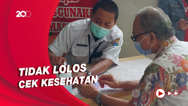 Kendala Vaksinasi Lansia: Banyak yang Tidak Sadar Tensinya Tinggi