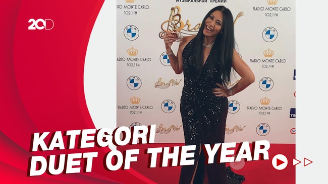 Keren Banget! Anggun Raih Penghargaan di Ajang Musik Rusia