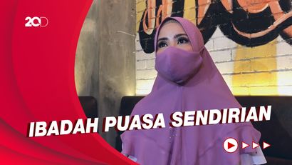 Kesedihan Angel Lelga 17 Tahun Jalani Puasa sebagai Mualaf