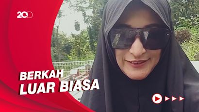 Penyanyi Rinada Kenang Pertemuan dengan Deddy Dores