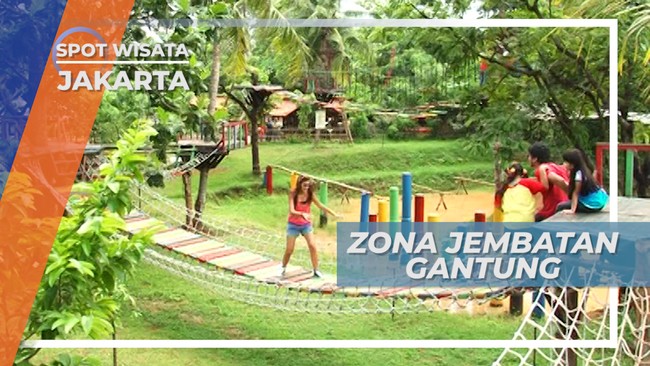 Serunya Melewati Rintangan di Zona Jembatan Gantung, Jakarta
