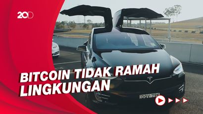 Elon Musk Setop Jual Tesla Pakai Bitcoin