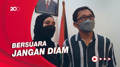 Beri Dukungan, Hanung dan Zaskia Mecca Sambangi Kedutaan Besar Palestina