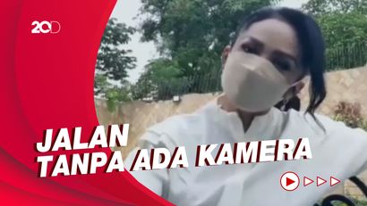 Saran Krisdayanti untuk Aurel Hermansyah Usai Keguguran
