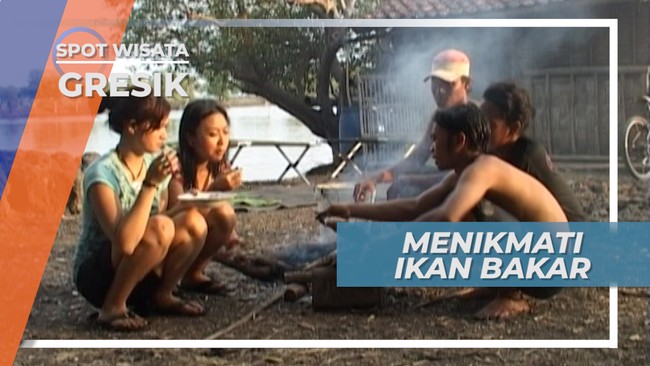 Menikmati Membakar Ikan Bakar Berlumur Lumpur di Gresik Jawa Timur