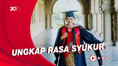 Selamat! Maudy Ayunda Lulus dari Stanford