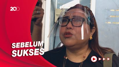 Mati-matian Cari Uang, Nunung Pernah Jaga Makam