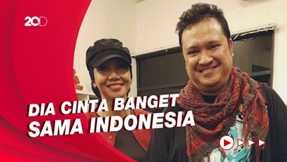 Sosok Aria Baron Eks Gitaris Gigi di Mata Sang Kakak