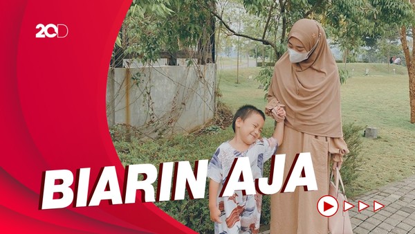 Reaksi Larissa Chou saat Dijodoh-jodohkan dengan Zikri Daulay