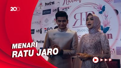 Hadiah Spesial Ria Ricis untuk Teuku Ryan di Acara Lamaran
