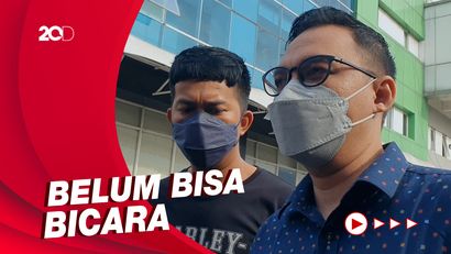 Tukul Arwana Komunikasi Lewat Kontak Mata dan Gerakan Tangan