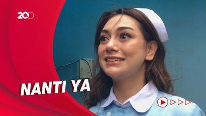 Celine Evangelista Enggan Bicara Perceraiannya dengan Stefan William