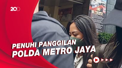 Momen Rachel Vennya Penuhi Panggilan Polisi Terkait Kabur Karantina