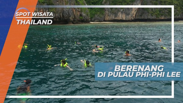 Berenang dan Menikmati Jernihnya AIr Laut di Pulau Phi-phi Lee Thailand