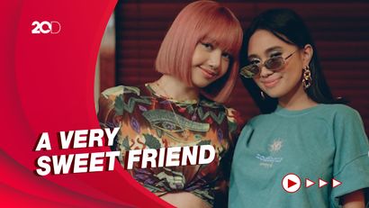 Lisa BLACKPINK Hadir di HITC LA, Dukung Niki Zefanya