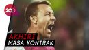 John Terry Angkat Kaki dari Aston Villa John Terry Angkat Kaki dari Aston Villa