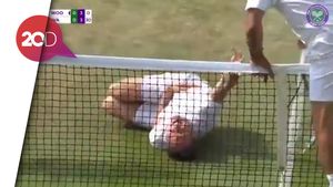 Petenis Ini Guling-guling ala Neymar