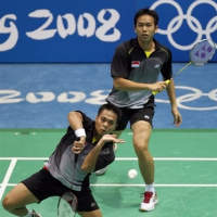 Markis Hendra Sumbang Emas