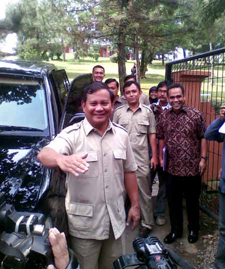 Melihat Rumah Prabowo - 2