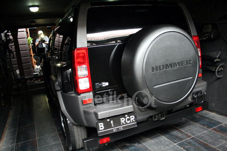 Mobil Hummer Baru Ahmad Dhani