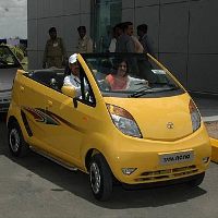 Wow, Ada Tata Nano Convertible