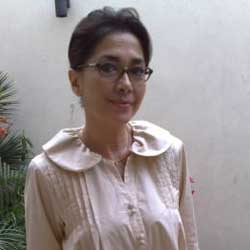 Badan Ngilu Ngilu Widyawati Pilih Berlebaran Di Rumah