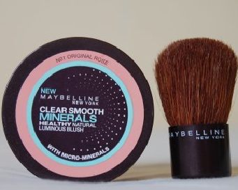 sembunyikan jerawat dengan bedak mineral dari maybelline sembunyikan jerawat dengan bedak mineral dari maybelline