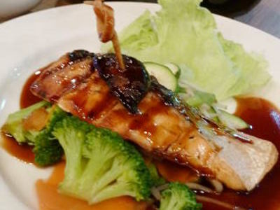Resep Ikan: Salmon Teriyaki Ide Menu Utama Buka Puasa yang Sehat dan Disukai Anak